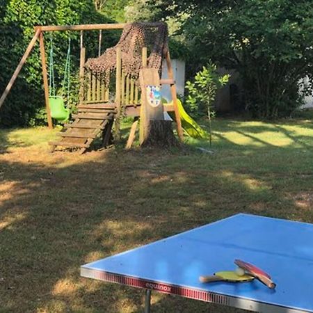 Gite 2-4 Couchages Situe Dans Un Magnifique Jardin Saint-Vivien  Экстерьер фото